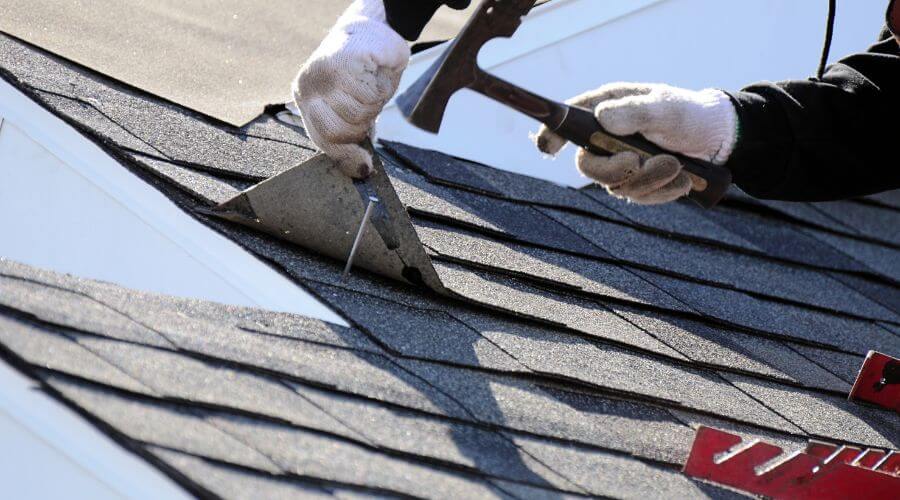 Professional gutter cleaning in Seville, GA
